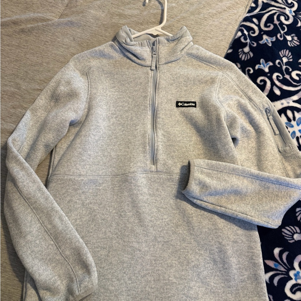 Columbia Gray Sweater